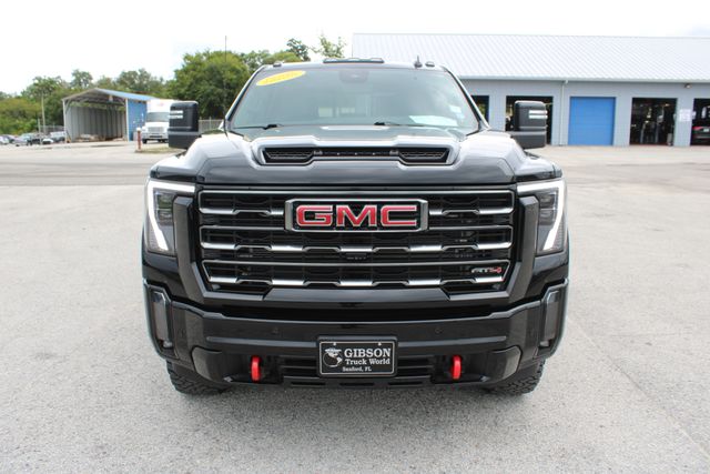 2024 Gmc Sierra HD AT4 photo 2