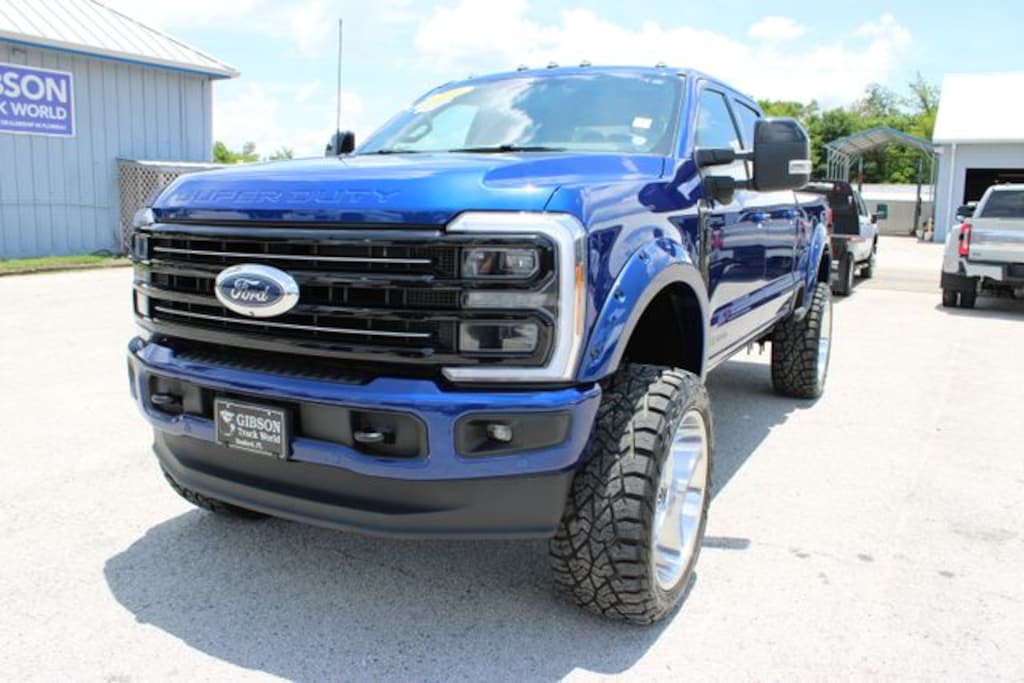 Used 2026 Ford F-250 Platinum FX4 Crew Cab 6inch Lifted 4x4 Truck