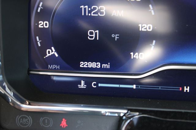 2025 Chevrolet Silverado 1500 LT - Photo 21