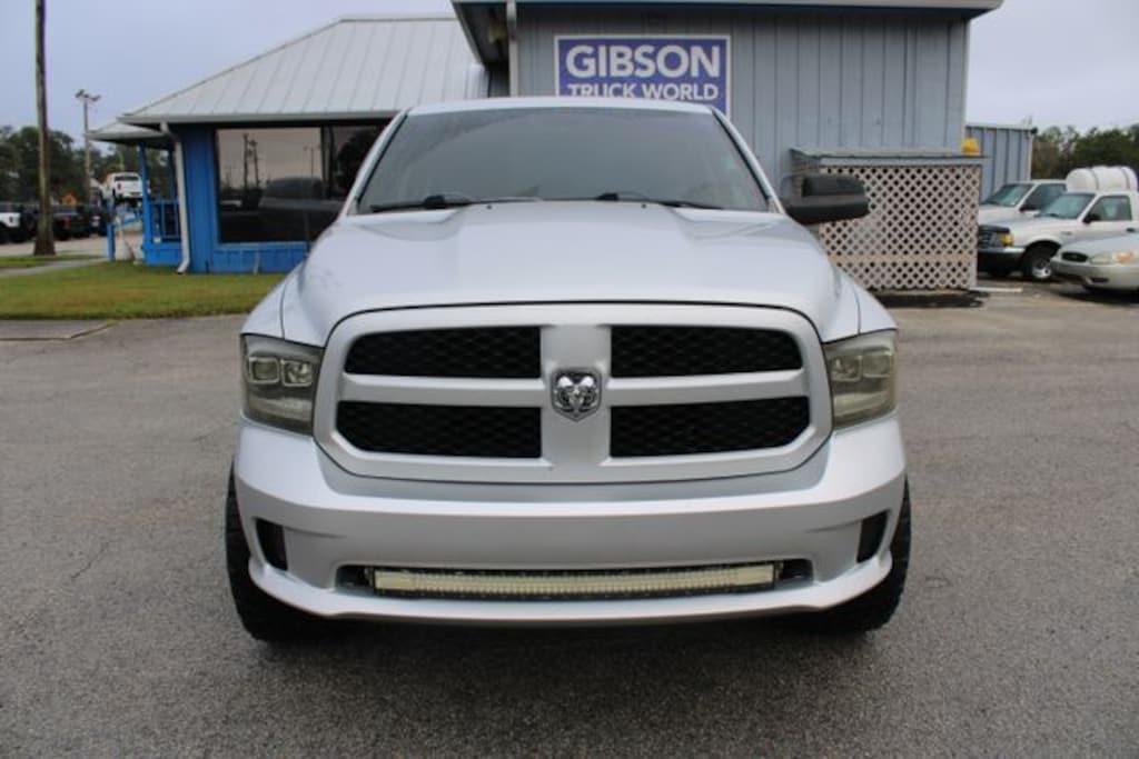 Used 2017 Ram 1500 Express Crew Cab Lifted 4x4 Truck