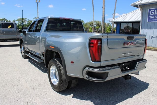 2024 GMC Sierra 3500HD Denali - Photo 8