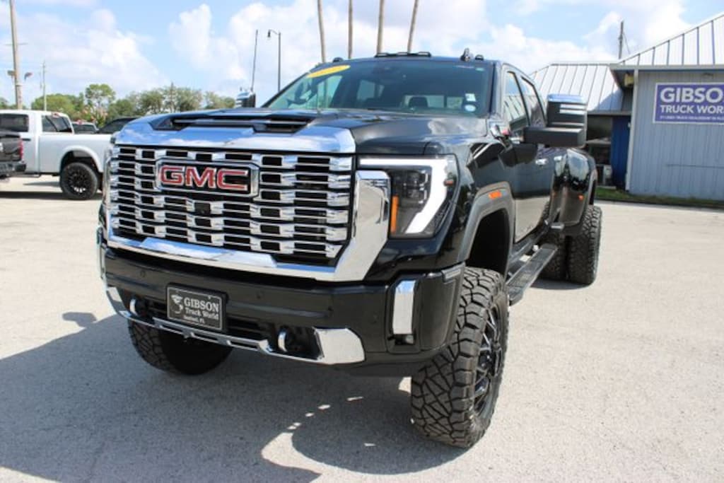 Used 2024 GMC Sierra 3500HD Denali Crew Cab Dually 8inch Lifted 4x4 Truck