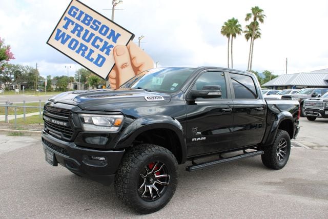 2021 RAM 1500 Big Horn/Lone Star 4x4 Crew Cab 5'7's photo