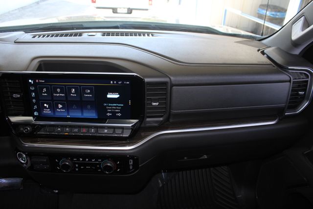 2025 Chevrolet Silverado 1500 LT - Photo 26