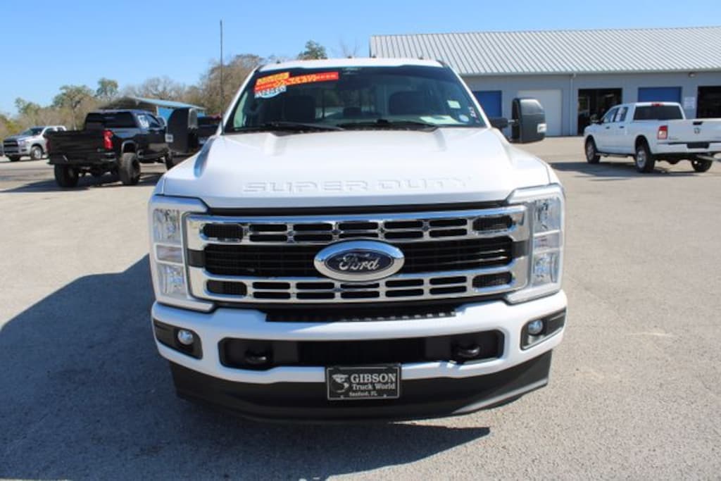 Used 2024 Ford F-350 XLT Crew Cab FX4 Truck