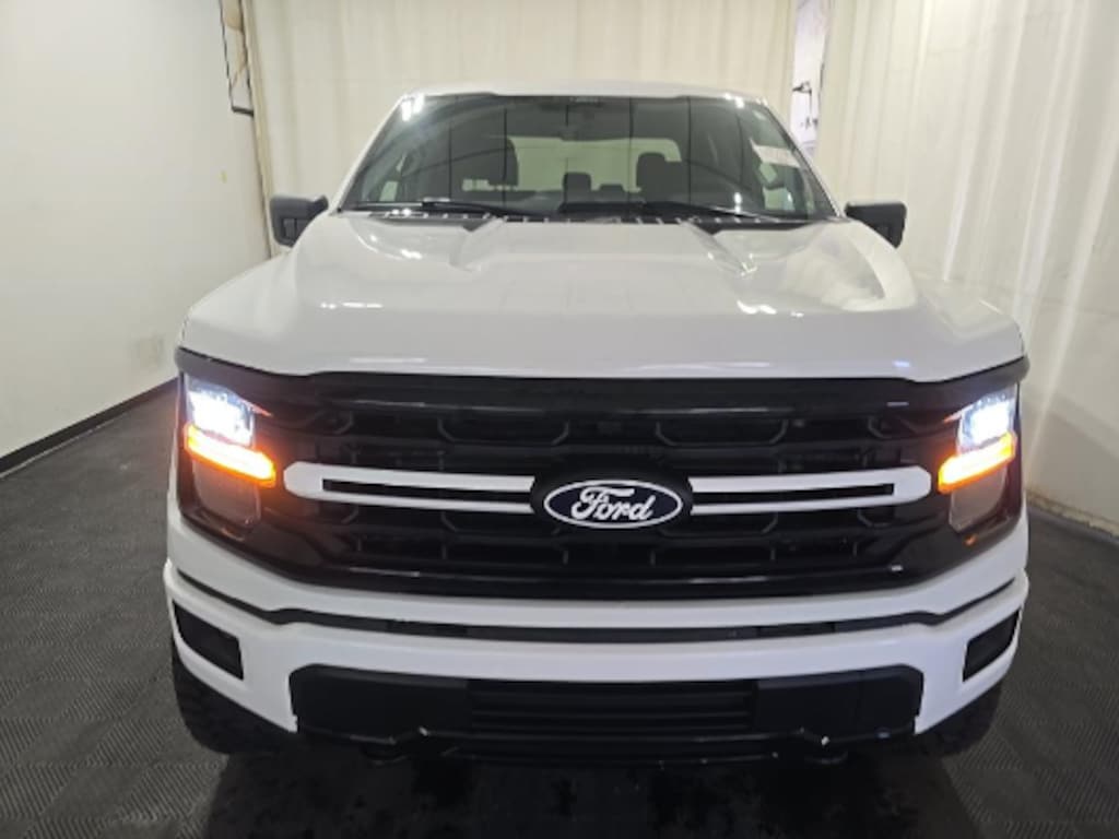 Used 2025 Ford F-150 XLT Crew Cab 6inch Lifted 4x4 Truck