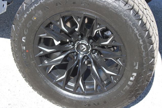 2025 Chevrolet Silverado 1500 LT - Photo 16