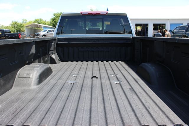 2024 GMC Sierra 3500HD Denali - Photo 10