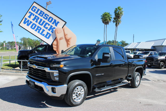 Used 2025 Chevrolet Silverado 2500HD LT Crew Cab 4x4 Truck for Sale near Lake Mary, FL, at Gibson Truck World
