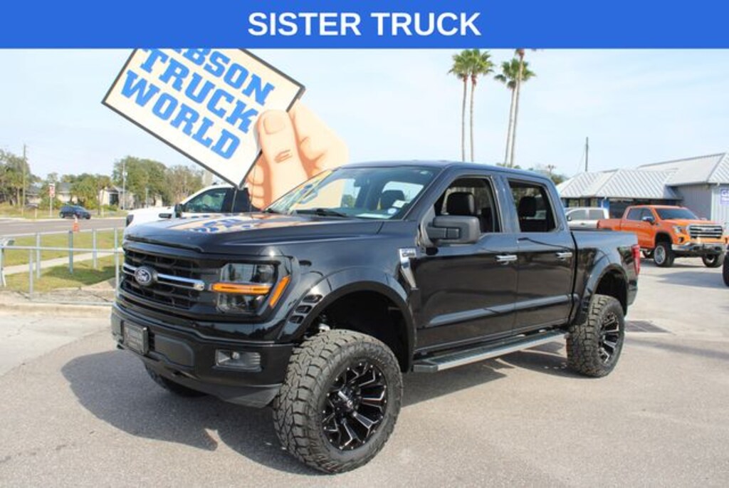 Used 2025 Ford F-150 XLT Crew Cab 6inch Lifted 4x4 Truck
