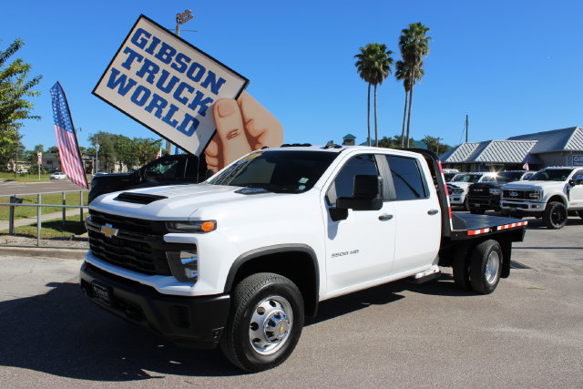 Used 2025 Chevrolet Silverado 3500HD Crew Cab Dually Flatbed 4x4 Truck for Sale near Lake Mary, FL, at Gibson Truck World