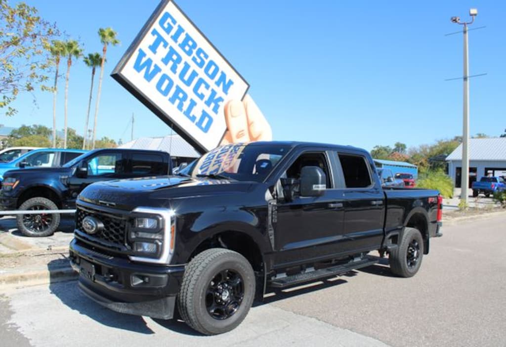 Used 2024 Ford F-250 STX Crew Cab FX4 Truck