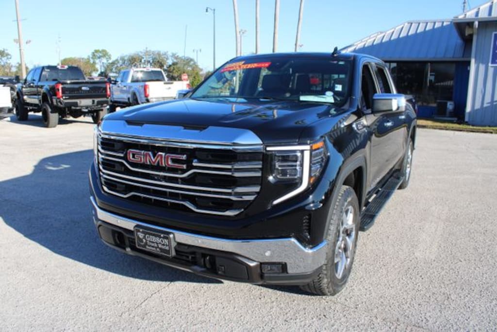Used 2022 GMC Sierra 1500 SLT Crew Cab 4x4 Truck