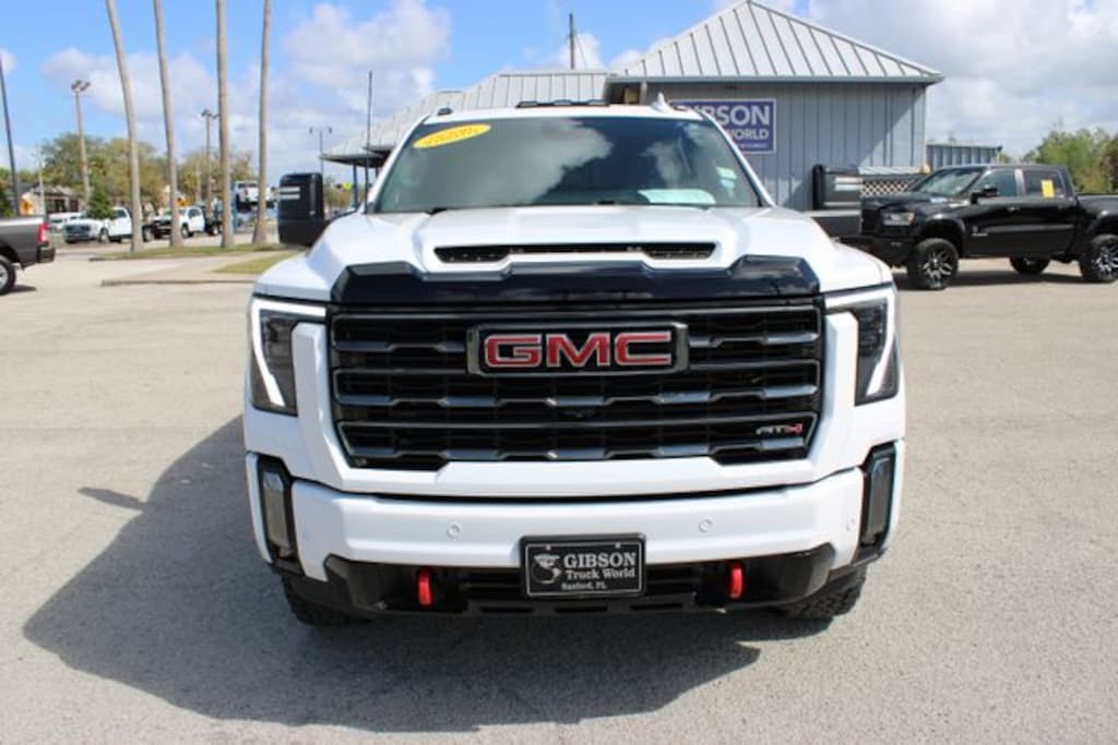 Used 2024 GMC Sierra 2500HD AT4 Premium Plus Crew Cab 4x4 Truck