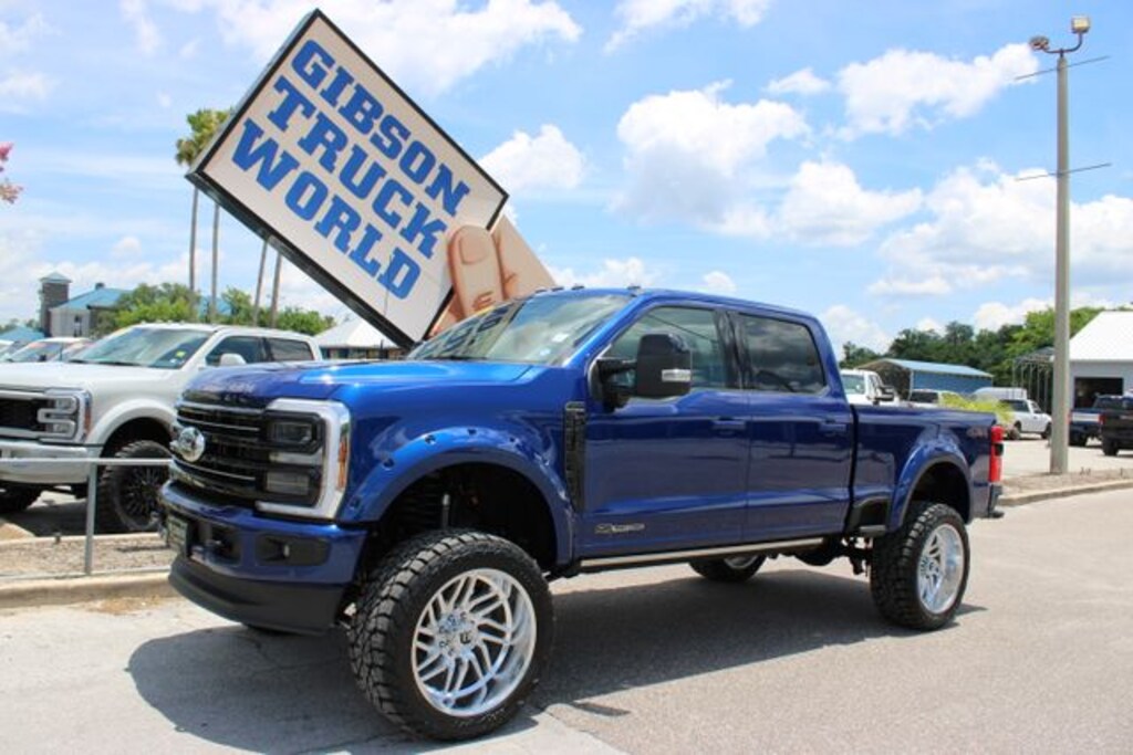 Used 2026 Ford F-250 Platinum FX4 Crew Cab 6inch Lifted 4x4 Truck