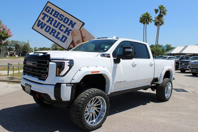 2025 GMC Sierra AT4 4WD Crew Cab Standard Box's photo