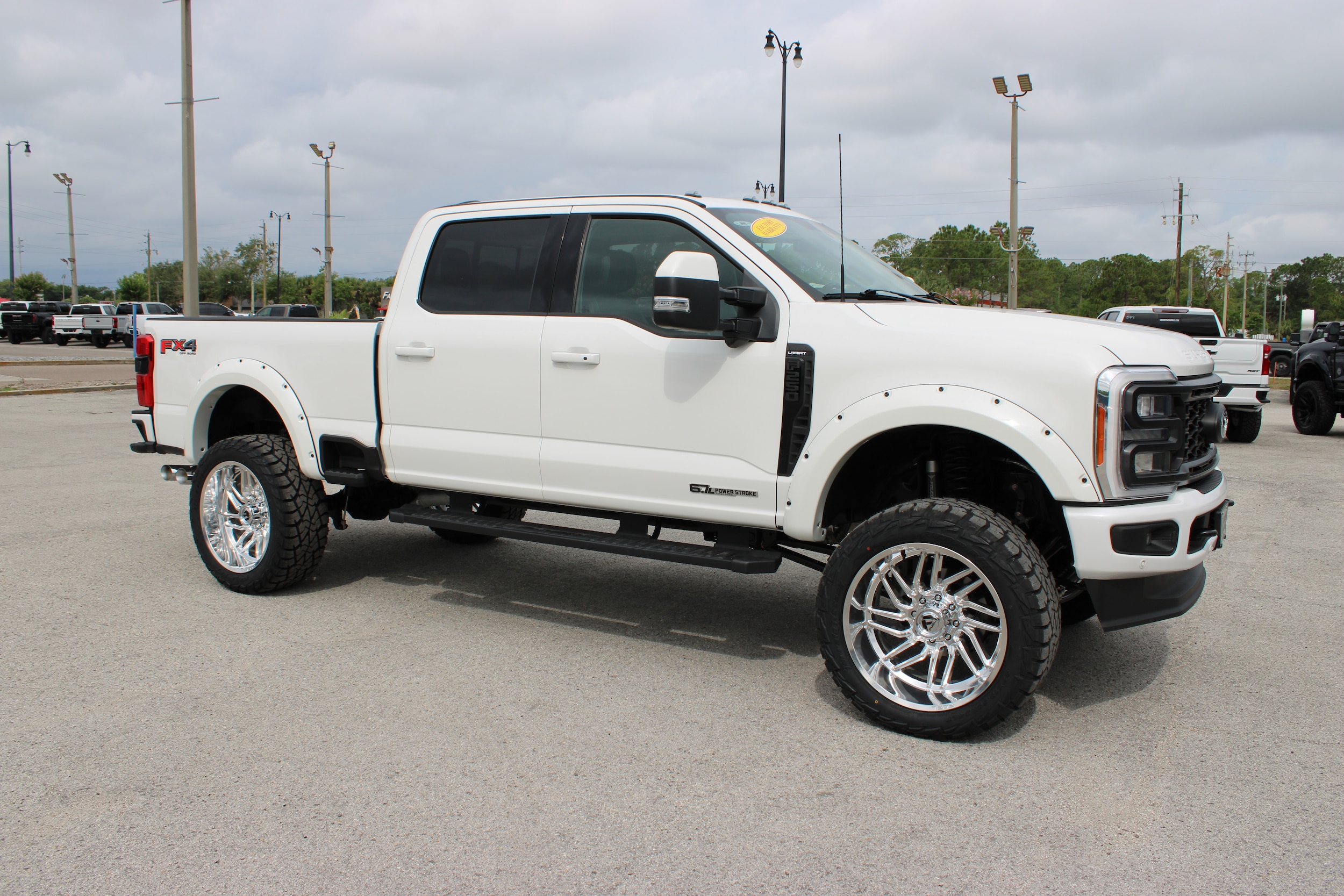 2023 Ford F-250 Super Duty Lariat - Photo 16