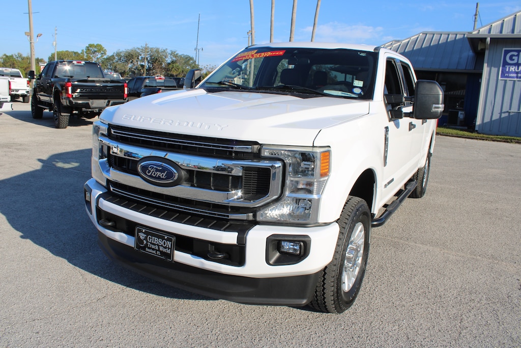 Used 2022 Ford F-250 XLT Crew Cab 4x4 Truck