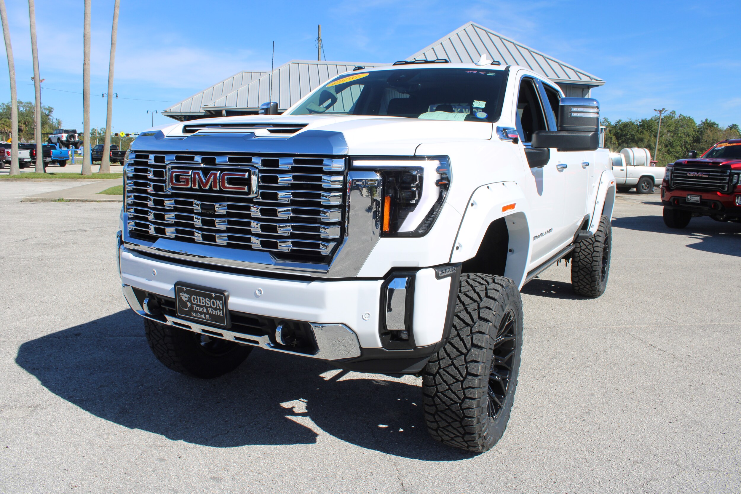 2025 Gmc Sierra HD Denali photo 2