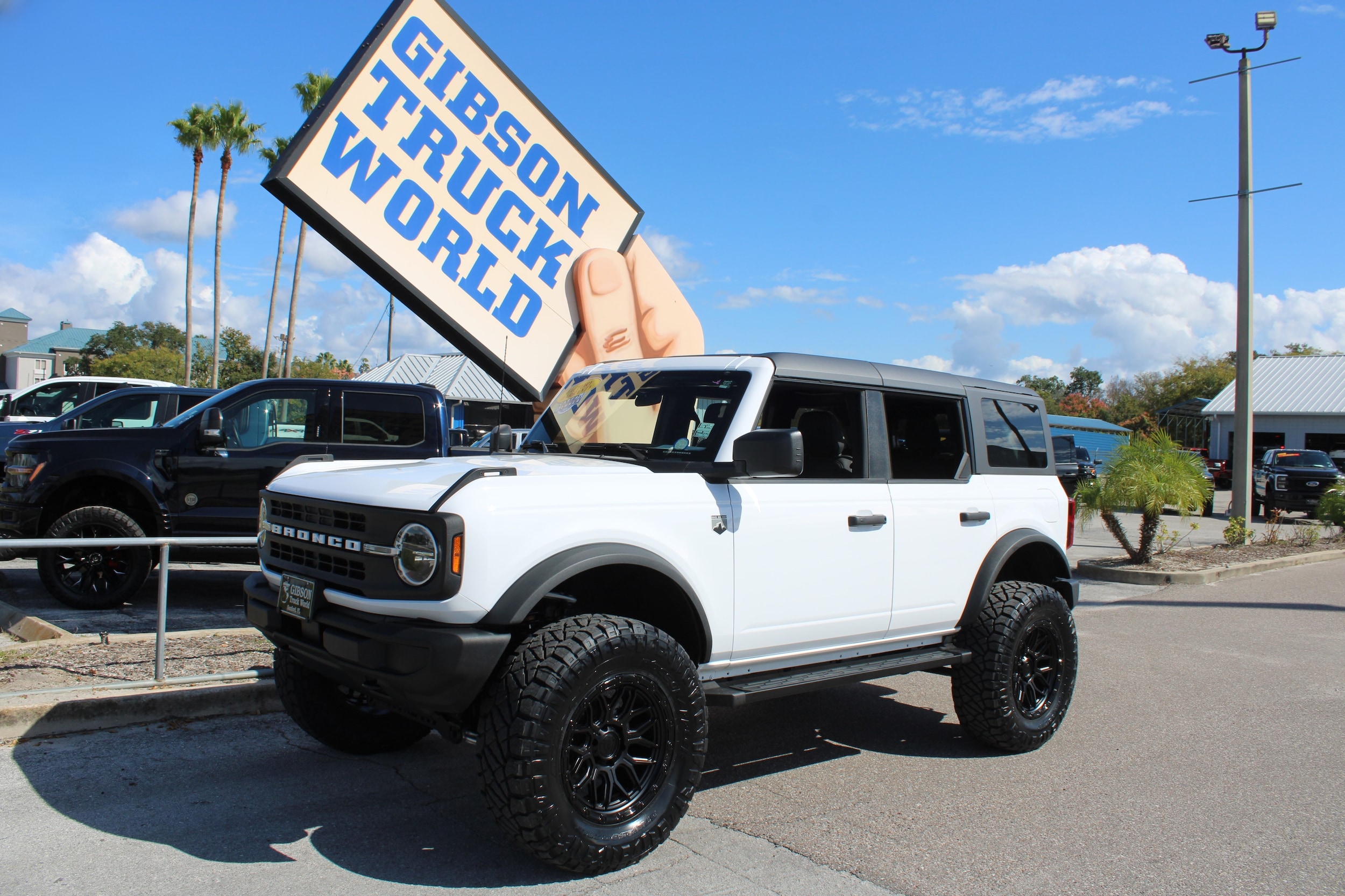 2025 Ford Bronco 4-Door Big Bend's photo