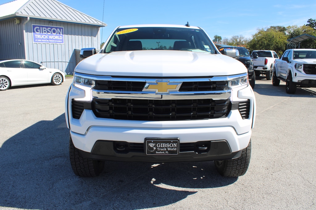 Used 2025 Chevrolet Silverado 1500 LT Crew Cab 6inch Lifted 4x4 Truck