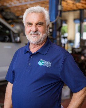 Staff member Mike Kallergis from 047f3d1e1a33