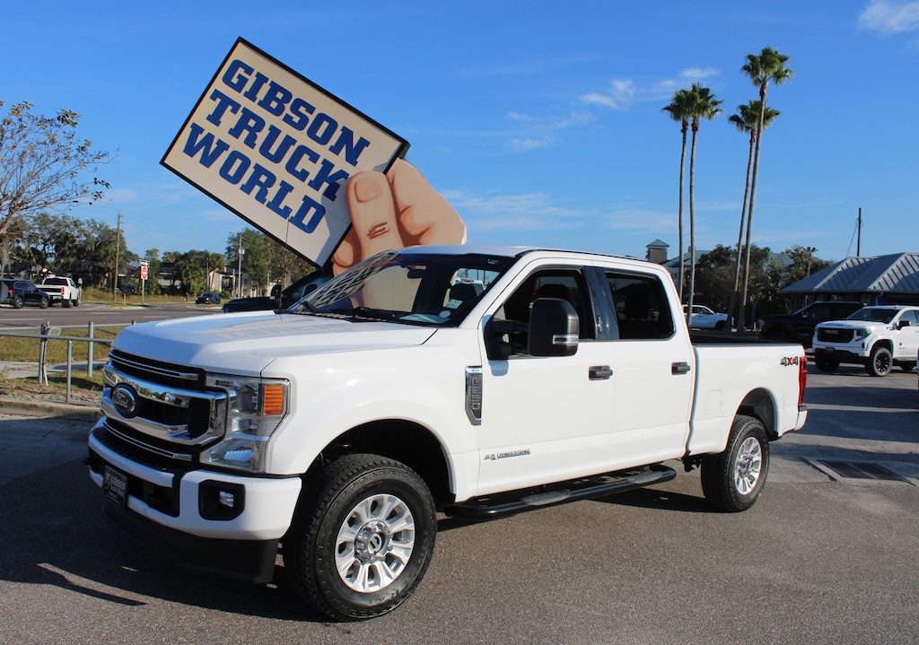 Used 2022 Ford F-250 XLT Crew Cab 4x4 Truck