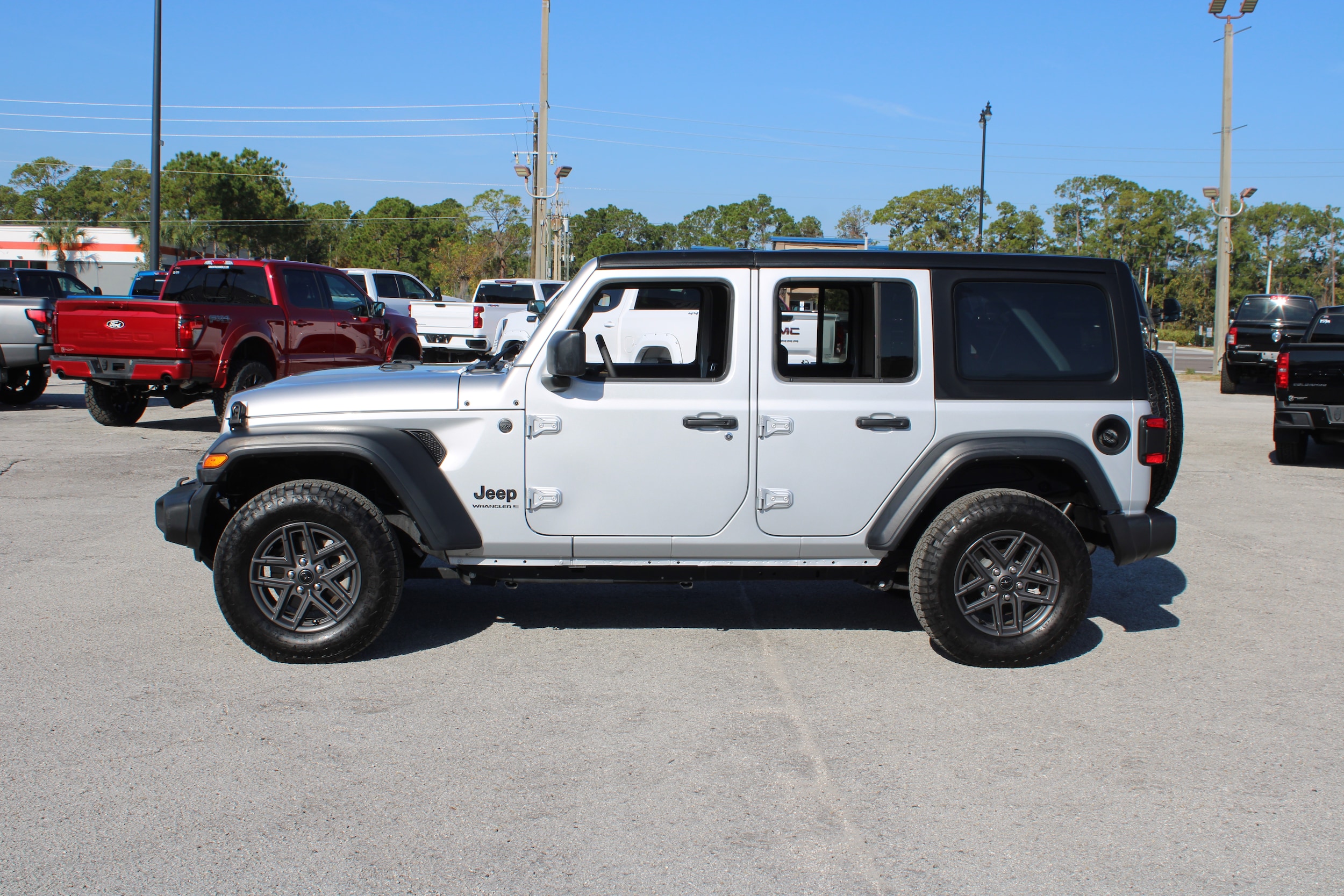 2024 Jeep Wrangler 4-Door Sport S - Photo 6