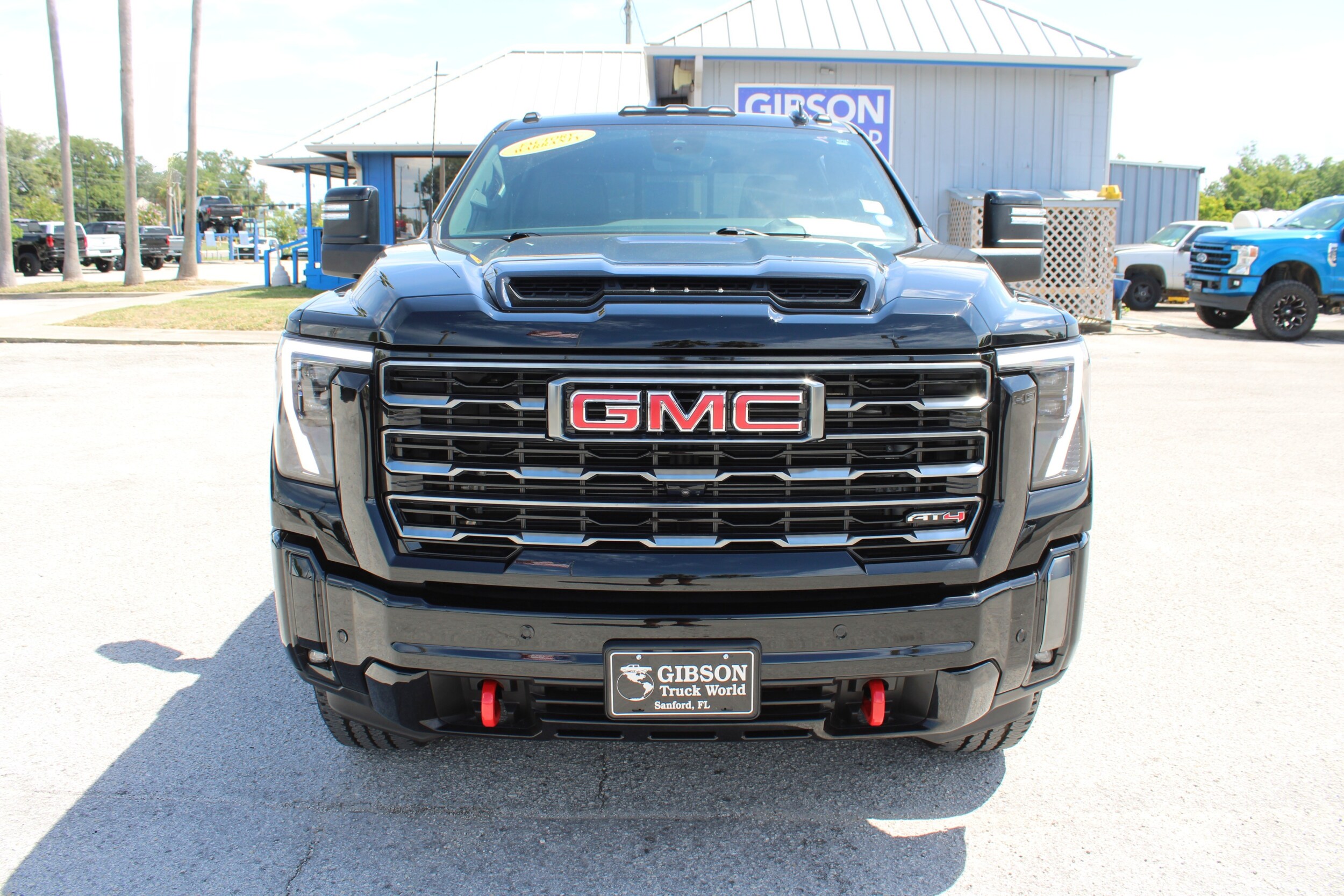 2025 Gmc Sierra HD AT4 photo 2