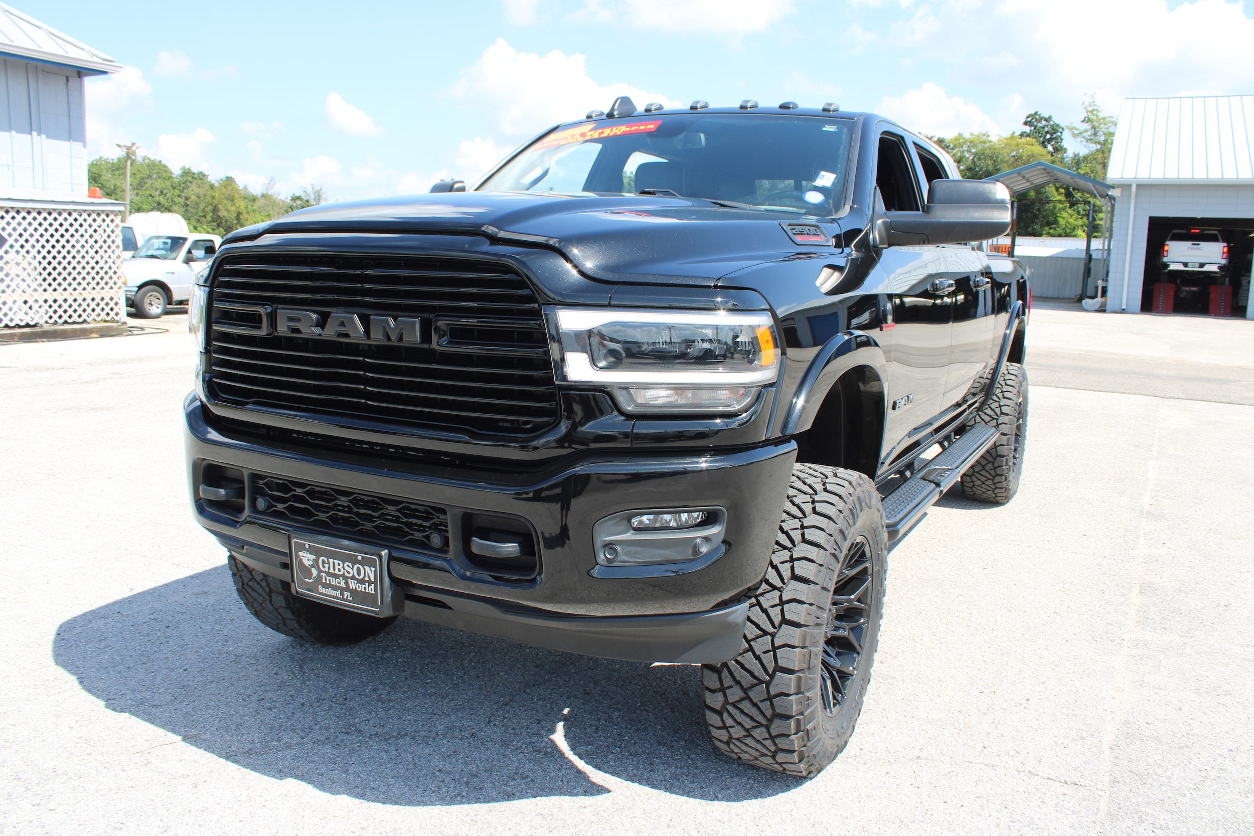 2021 Ram 2500 Laramie photo 3