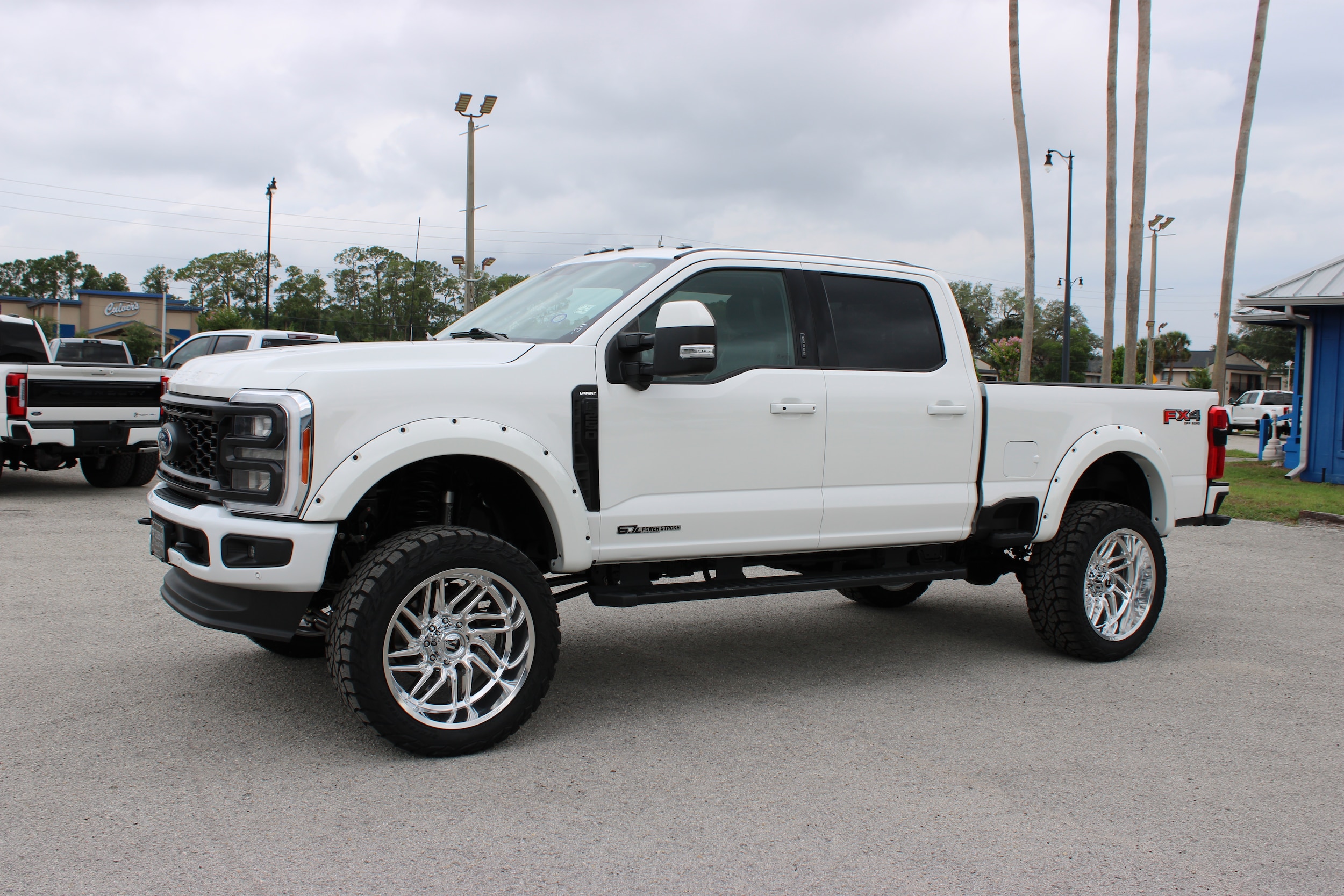 2023 Ford F-250 Super Duty Lariat - Photo 6