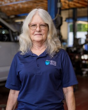 Staff member Carol Darnell from 7f3f8ce87d52