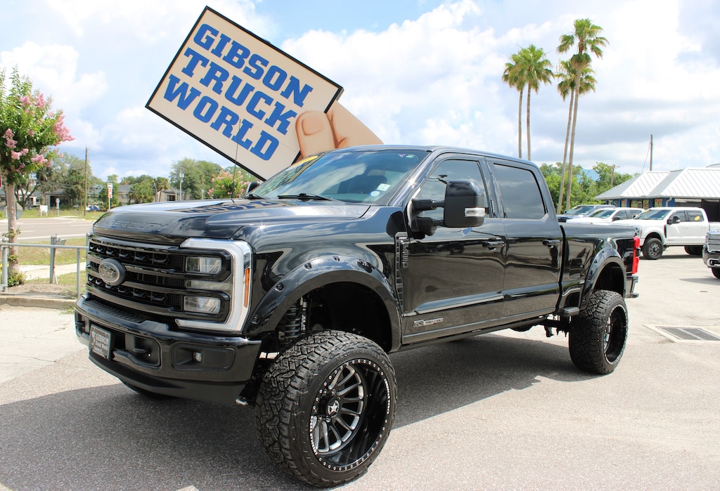 Used 2024 Ford F-250 Lariat Crew Cab 6inch Lifted 4x4 Truck