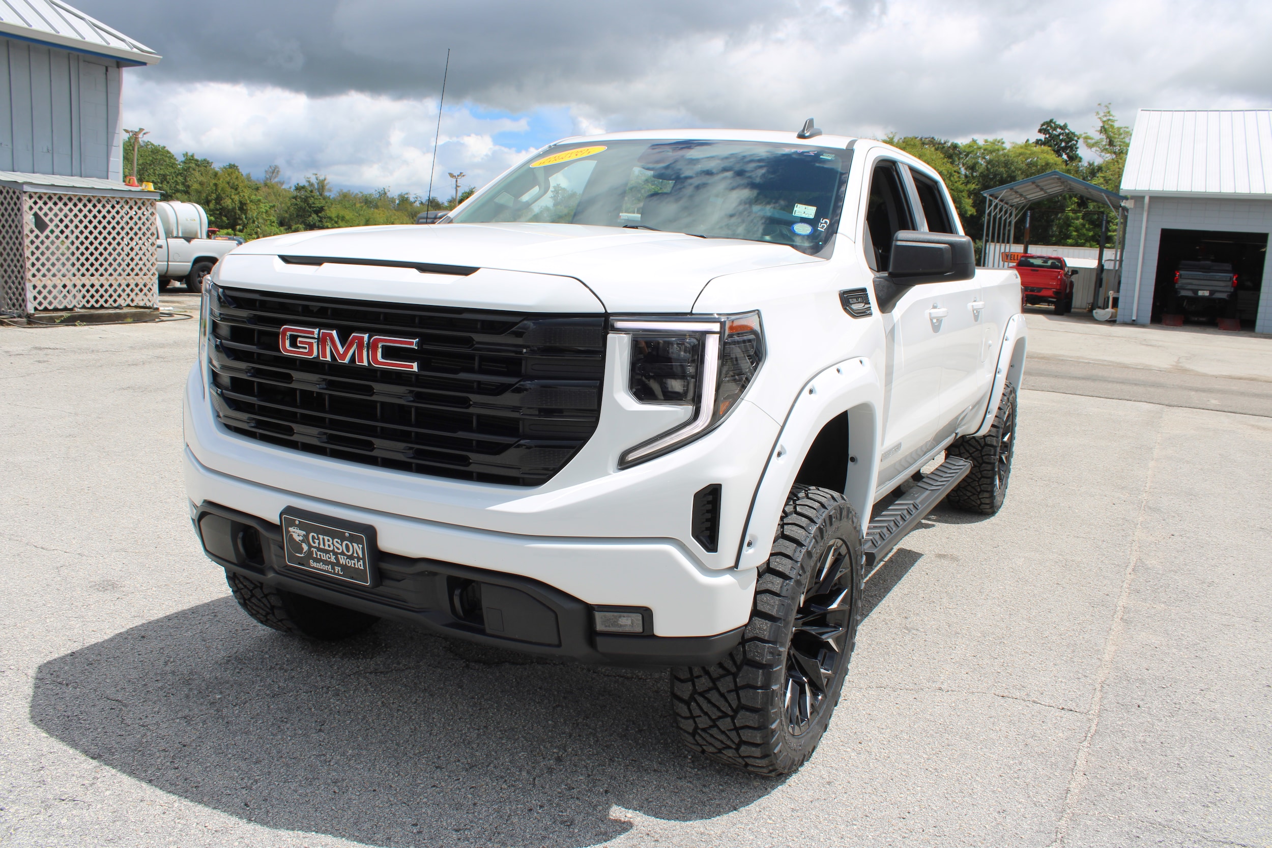 2024 Gmc Sierra 1500 Elevation photo 3