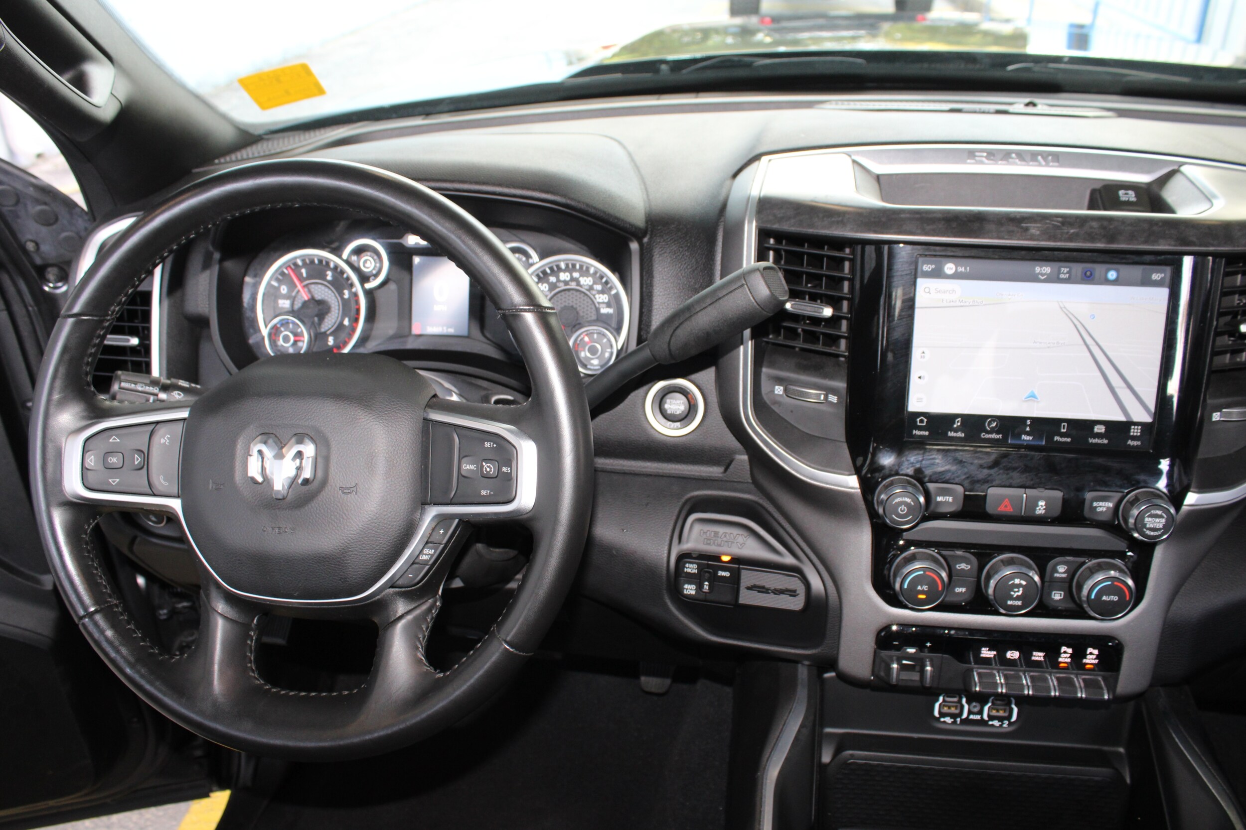 2024 Ram 3500 Big Horn photo 2