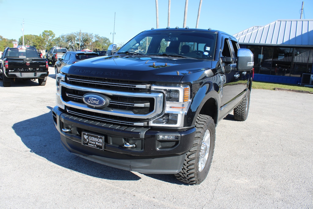 Used 2022 Ford F-250 Platinum Crew Cab Lifted 4x4 Truck