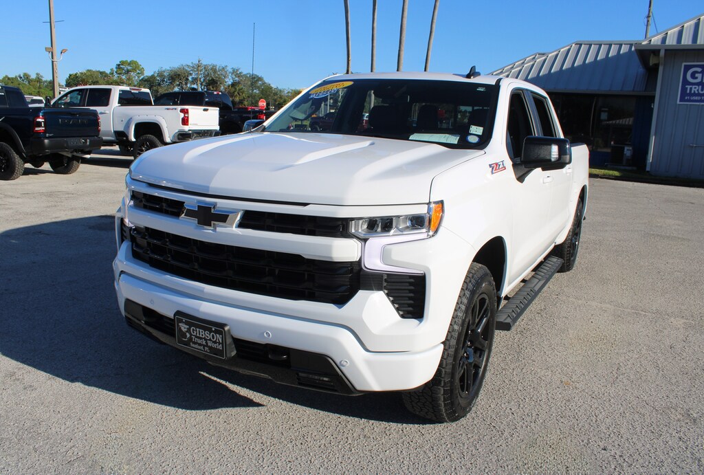 Used 2024 Chevrolet Silverado 1500 RST Z71 Crew Cab 4x4 Truck