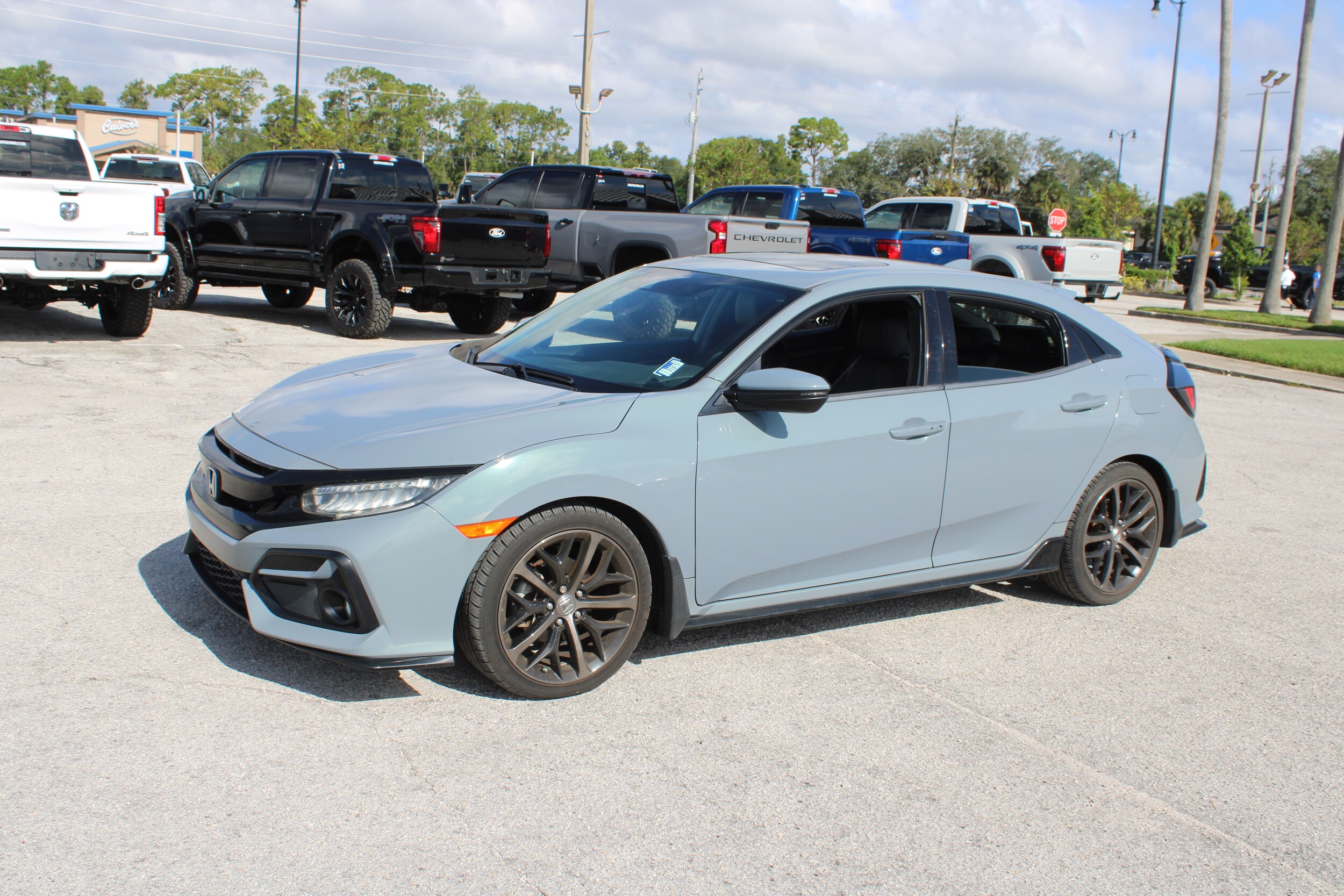 2021 Honda Civic Sport Touring photo 4