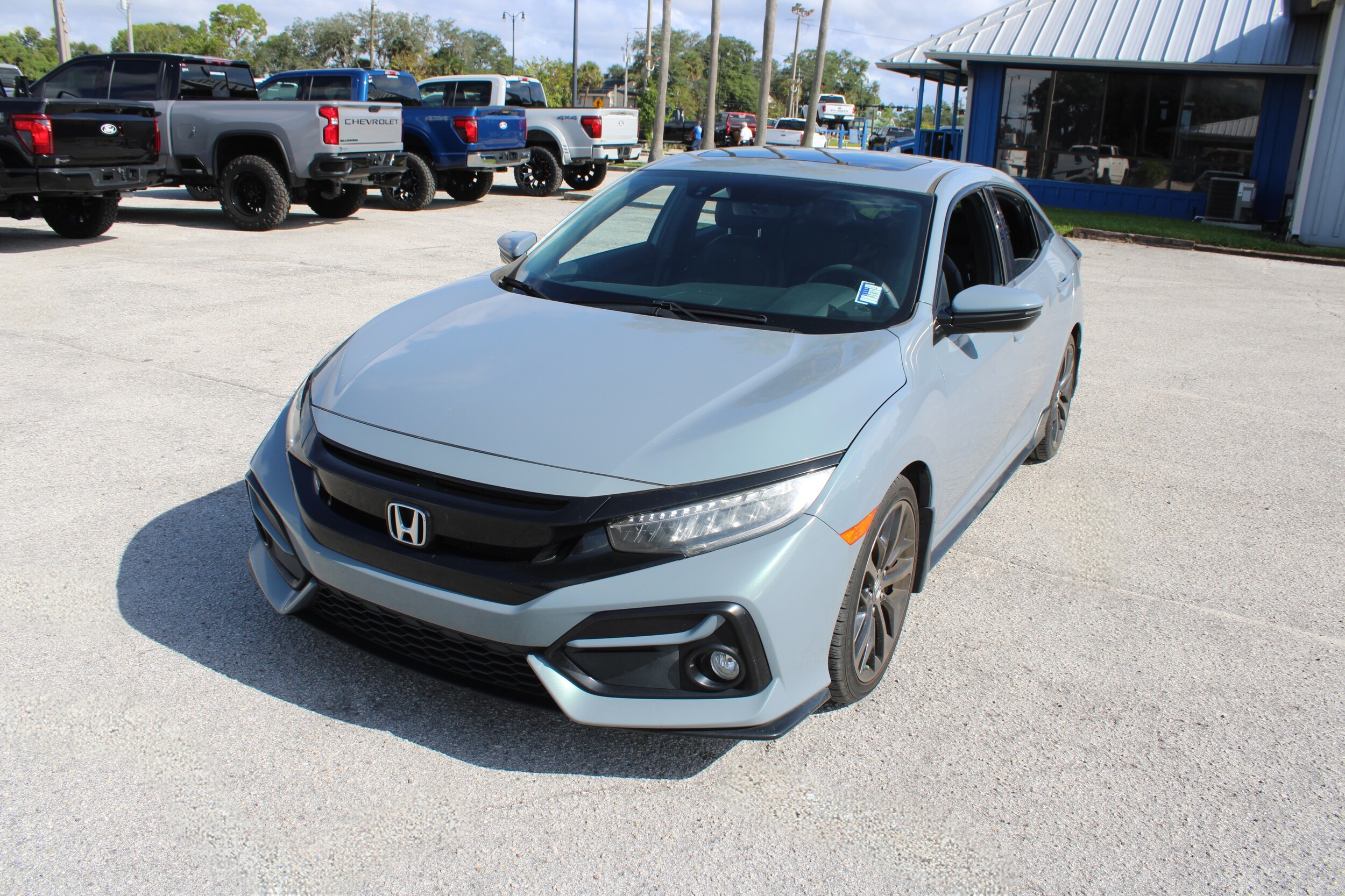 2021 Honda Civic Sport Touring photo 3