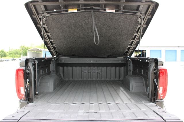 2023 GMC Sierra 1500 AT4 - Photo 10