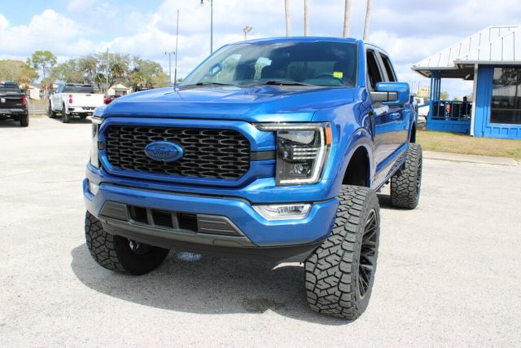 Used 2022 Ford F-150 STX Crew Cab 8inch Lifted 4x4 Truck