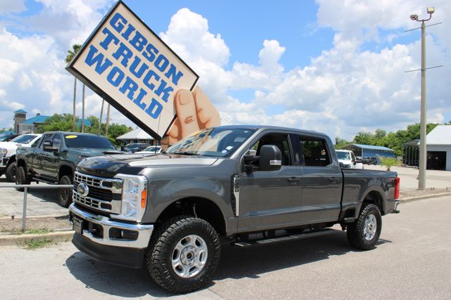 2025 Ford F-250 XLT 4x4 Crew Cab 6-3/4' Box's photo