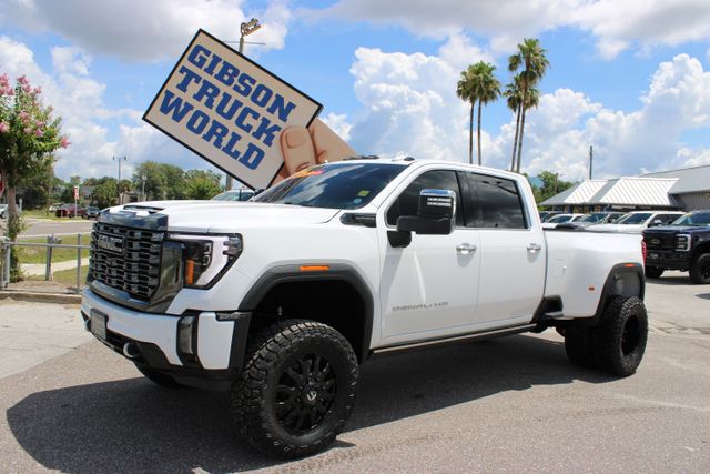 2024 GMC Sierra 4WD Crew Cab LB DRW Denali Ultimate's photo