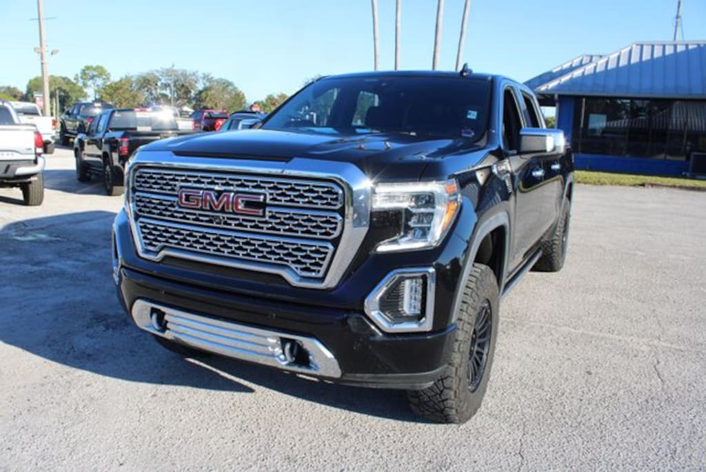 Used 2019 GMC Sierra 1500 Denali Crew Cab Lifted 4x4 Truck