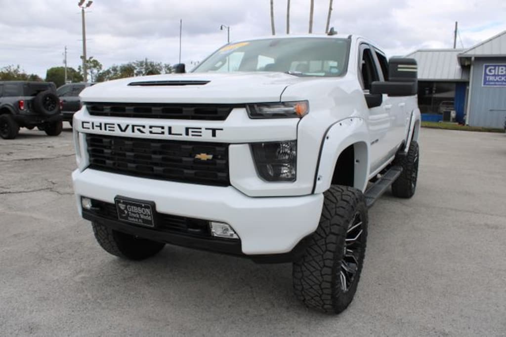 Used 2022 Chevrolet Silverado 2500HD LT Crew Cab 8inch Lifted 4x4 Truck