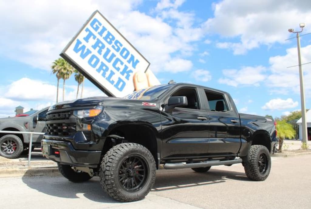 Used 2023 Chevrolet Silverado 1500 Custom Trail Boss Z71 6inch Lifted 4x4 Truck