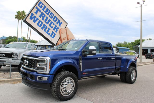 2026 Ford F-450 Platinum 4x4 Crew Cab 8' Box DRW's photo