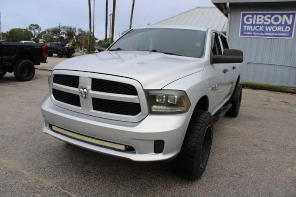 Used 2017 Ram 1500 Express Crew Cab Lifted 4x4 Truck