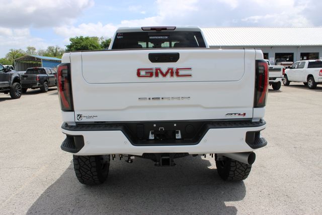 2024 GMC Sierra 2500HD AT4 - Photo 9