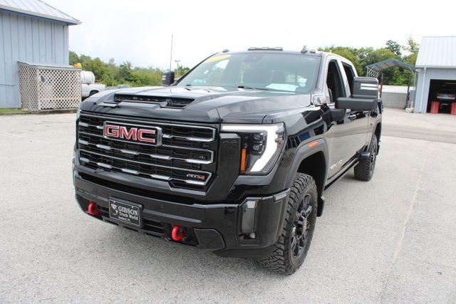 2024 Gmc Sierra HD AT4 photo 3